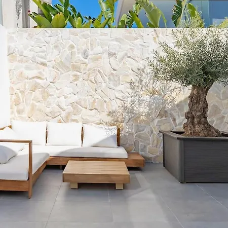 Вилла Modern With Private Pool *